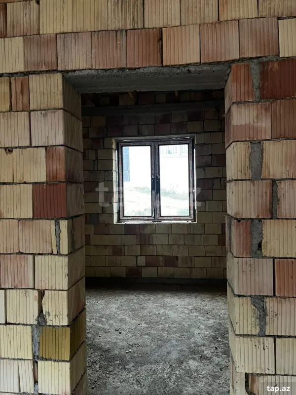 Satılır 3 otaqlı həyət evi