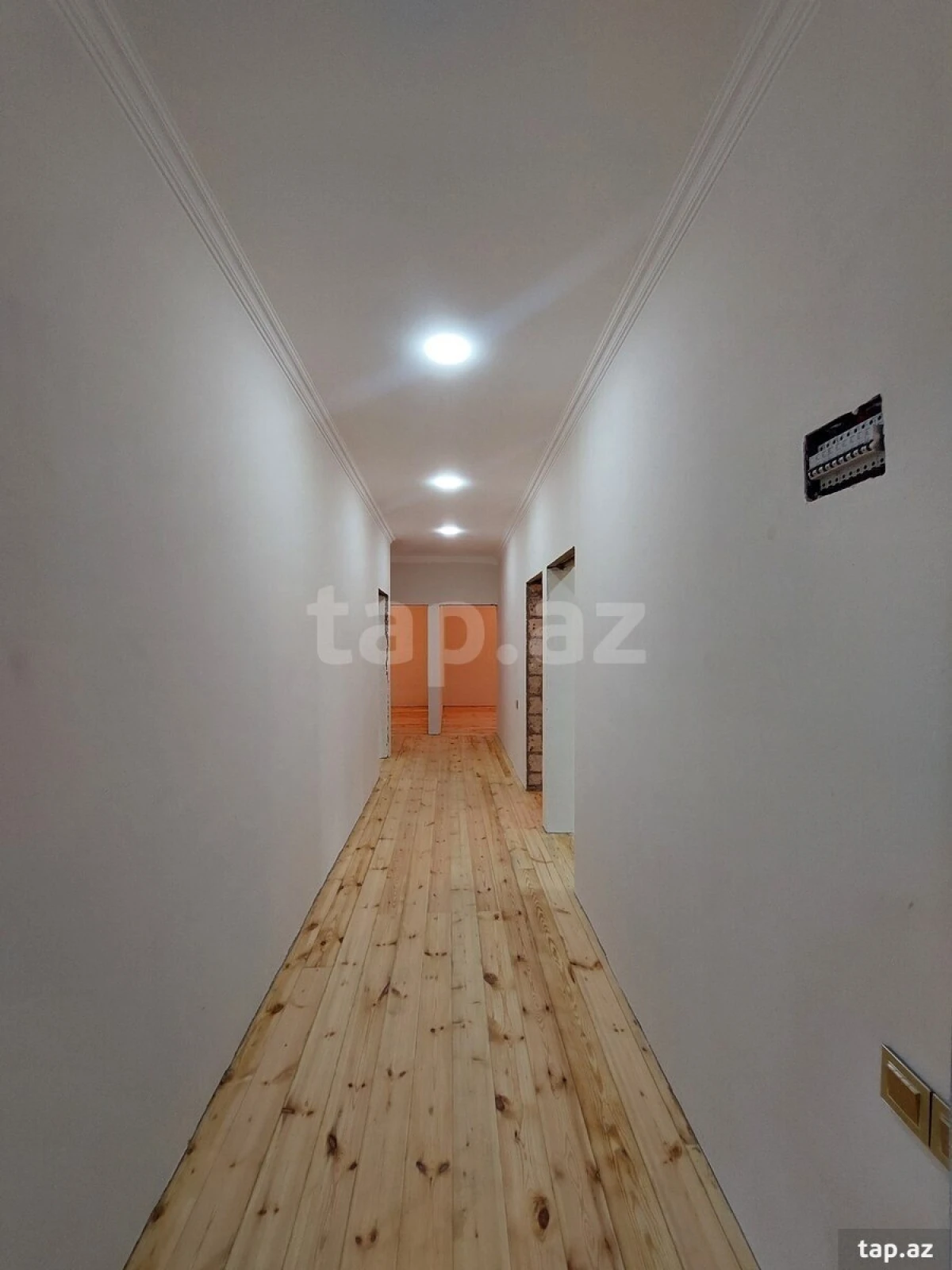 Satılır 4 otaqlı həyət evi