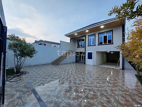 Satılır 4 otaqlı həyət evi