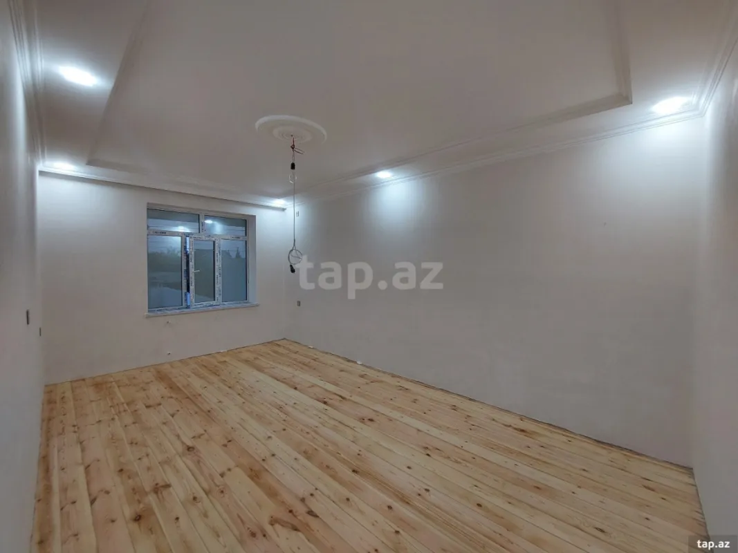 Satılır 4 otaqlı həyət evi 200 m²