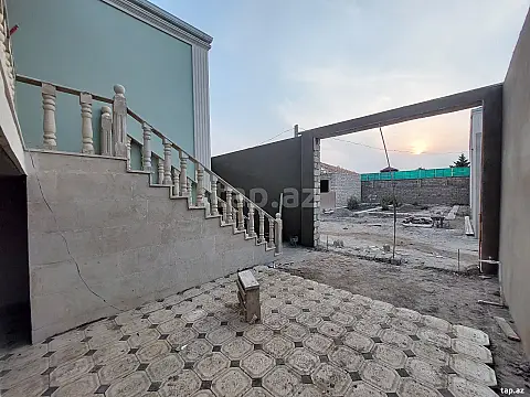 Satılır 3 otaqlı həyət evi