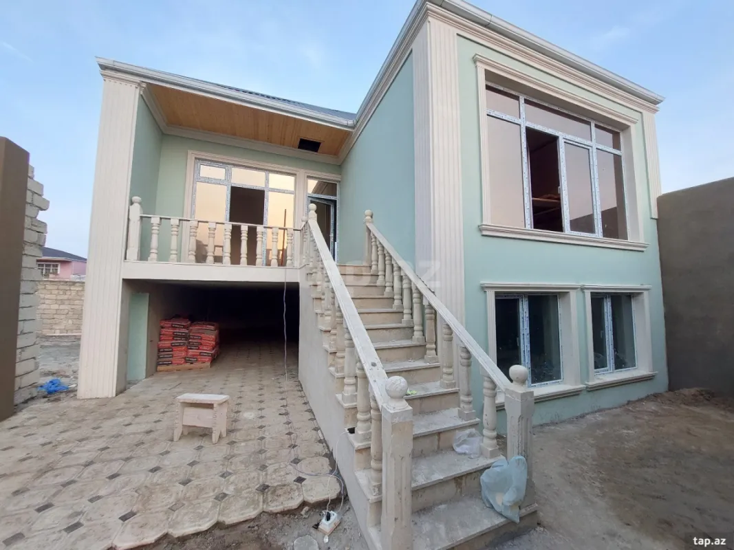 Satılır 3 otaqlı həyət evi