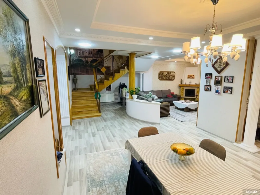 Satılır 7 otaqlı həyət evi