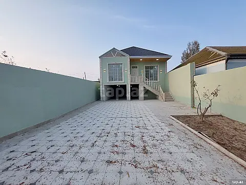 Satılır 4 otaqlı həyət evi — Bakı, Hövsan 4 otaq