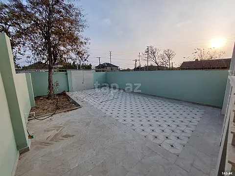 Satılır 4 otaqlı həyət evi