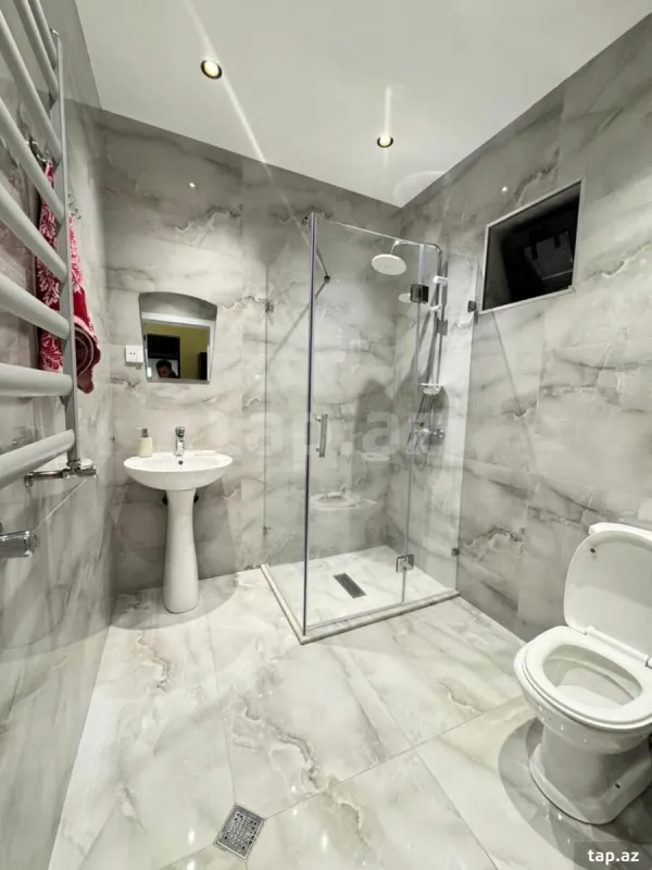 Kirayə verilir 3 otaqlı həyət evi 100 m²