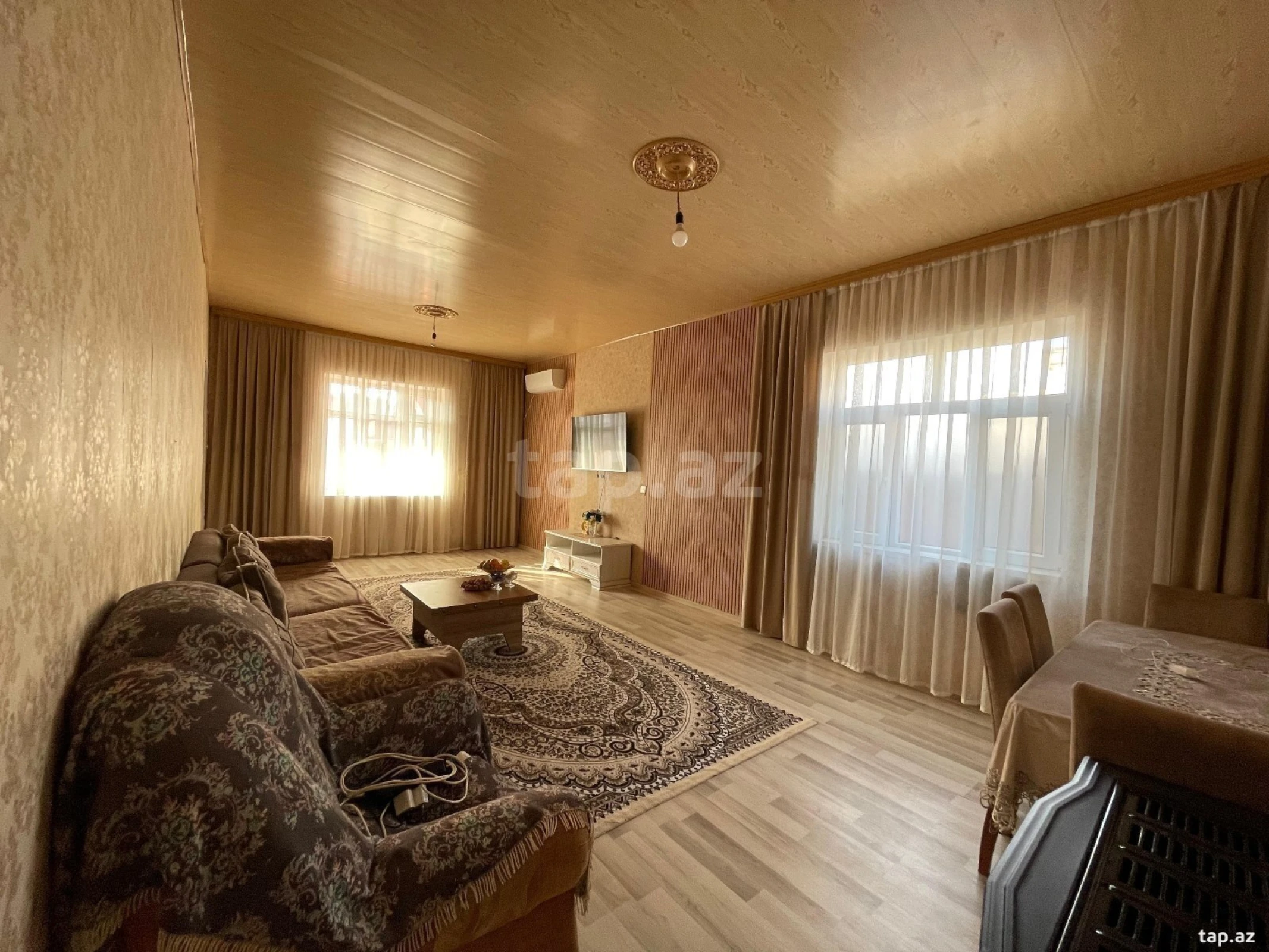 Satılır 4 otaqlı həyət evi 120 m²