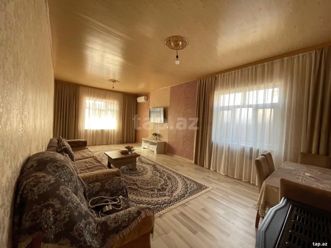 Satılır 4 otaqlı həyət evi 120 m²