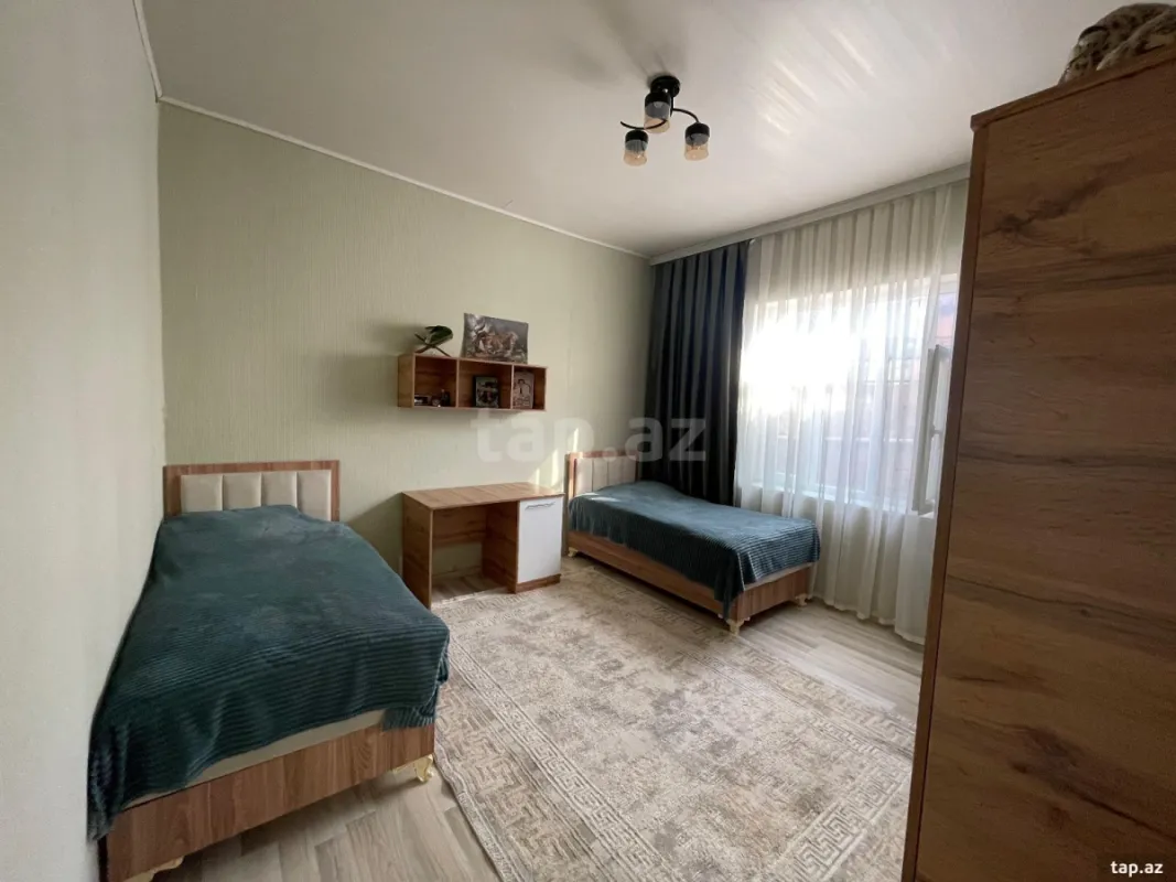 Satılır 4 otaqlı həyət evi 120 m²