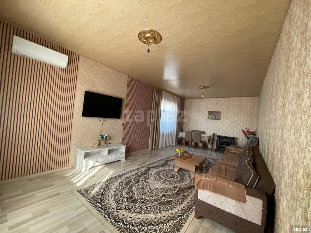 Satılır 4 otaqlı həyət evi 120 m²