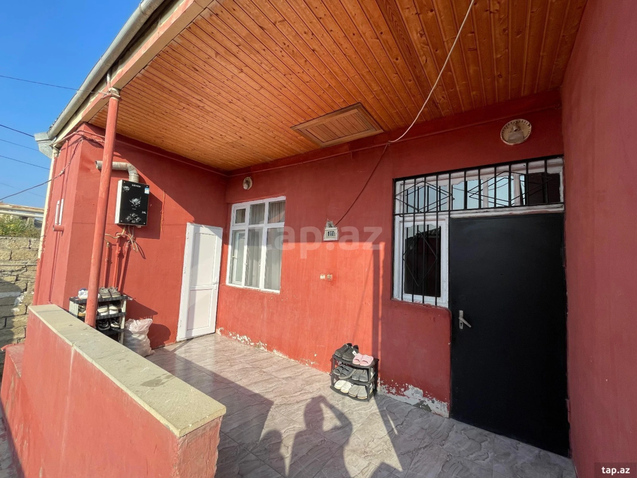 Satılır 4 otaqlı həyət evi 120 m²