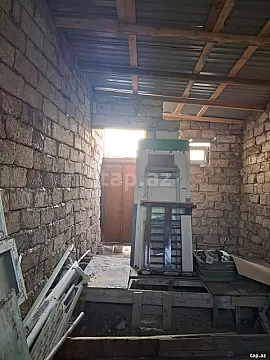 Satılır 2 otaqlı həyət evi