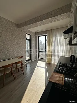 Kirayə verilir 2 otaqlı yeni tikili 104 m²