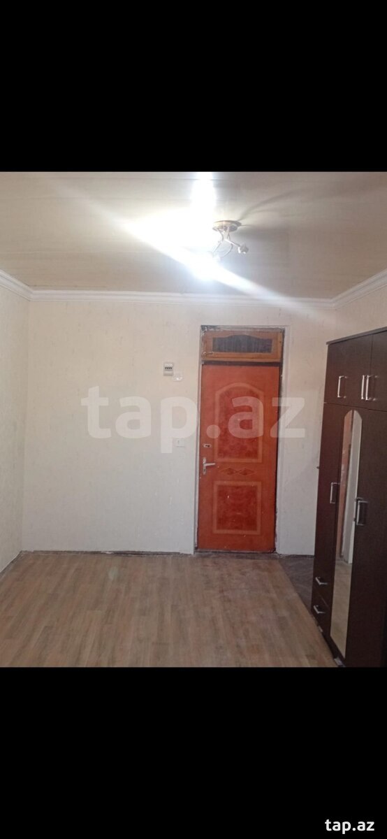 Satılır 1 otaqlı mənzil 35 m²
