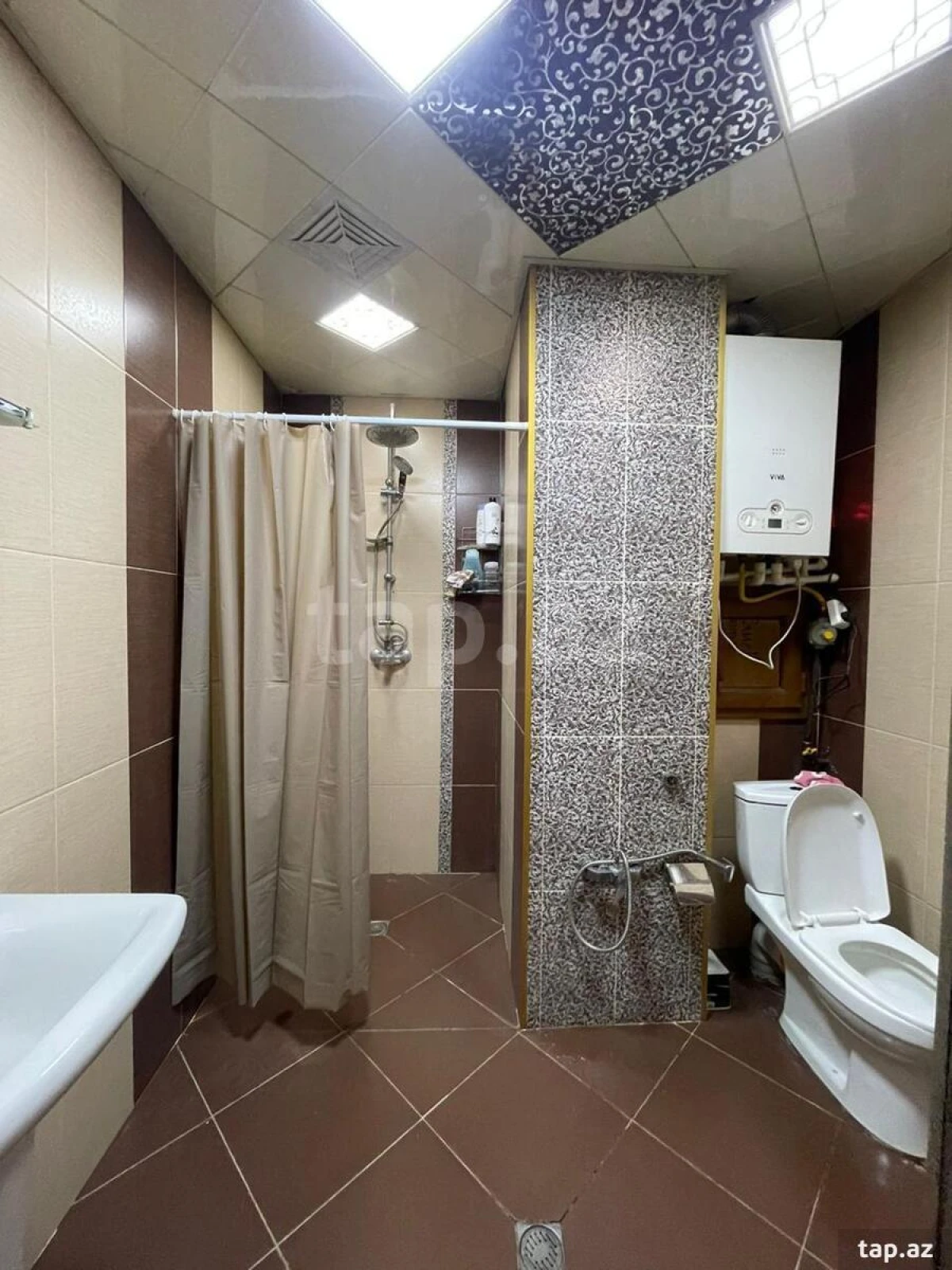 Satılır 3 otaqlı yeni tikili 81 m²