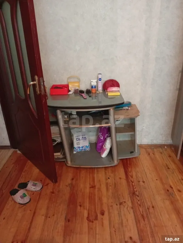 Kirayə verilir 2 otaqlı mənzil 40 m²