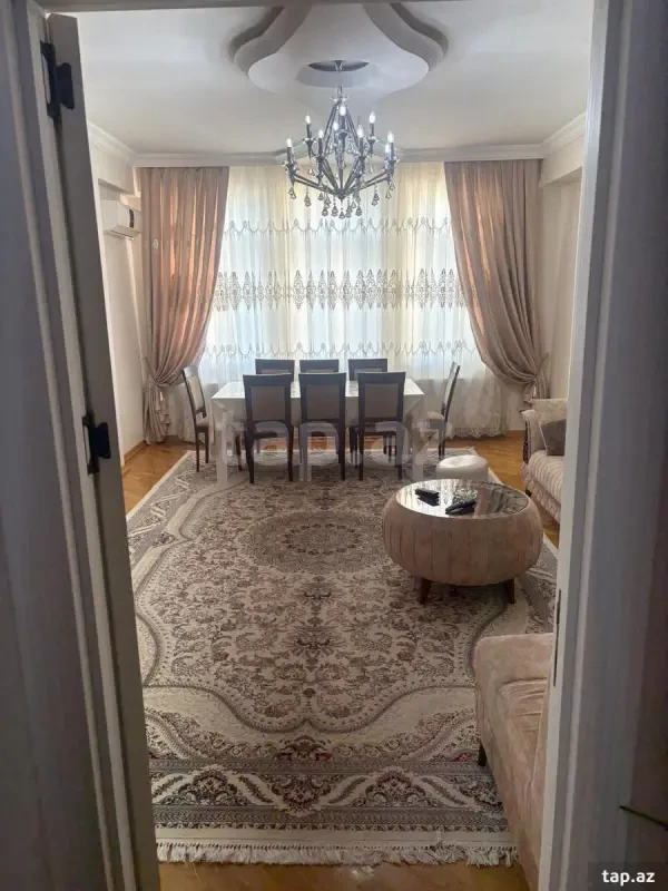 Kirayə verilir 2 otaqlı yeni tikili 105 m²