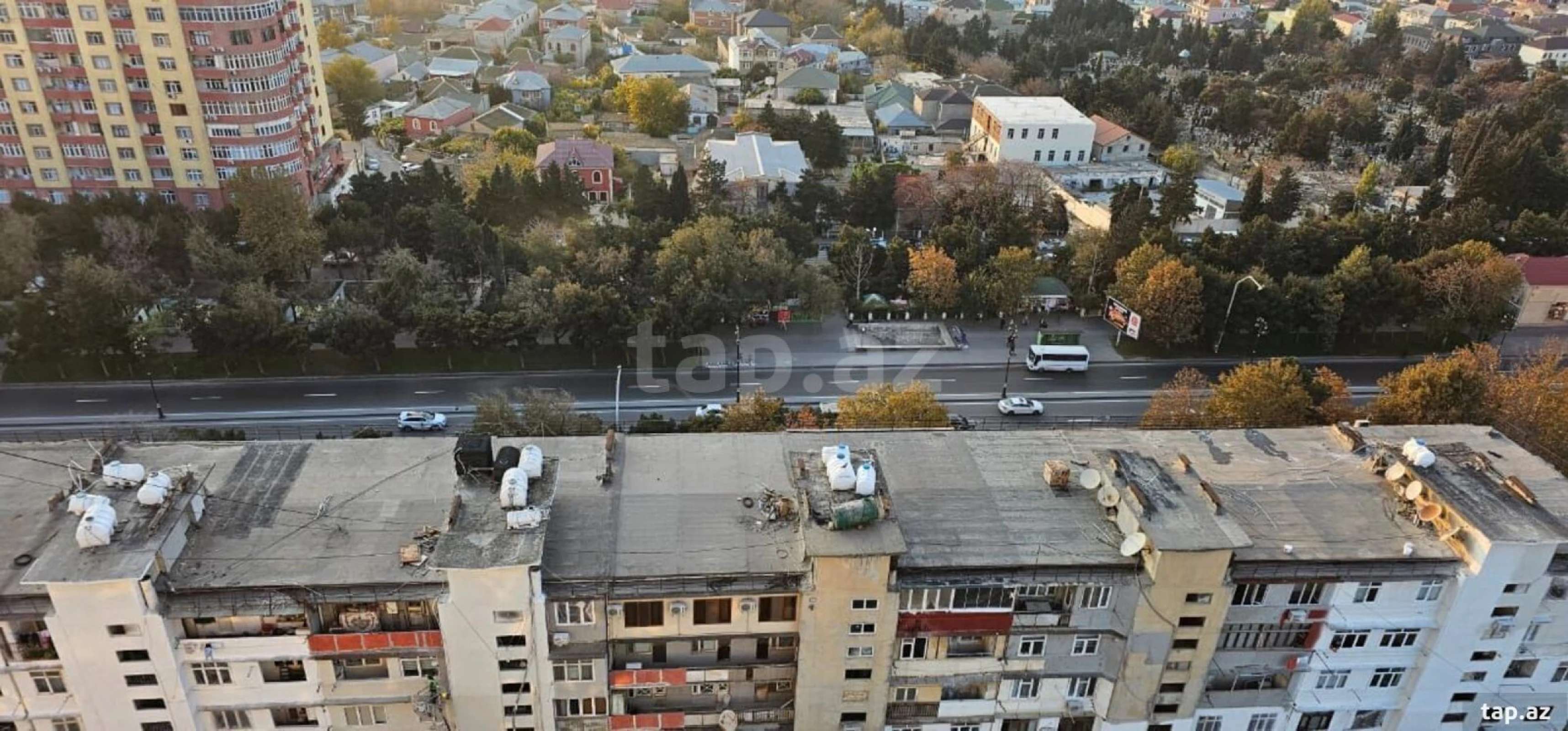 Satılır 2 otaqlı yeni tikili 71 m²
