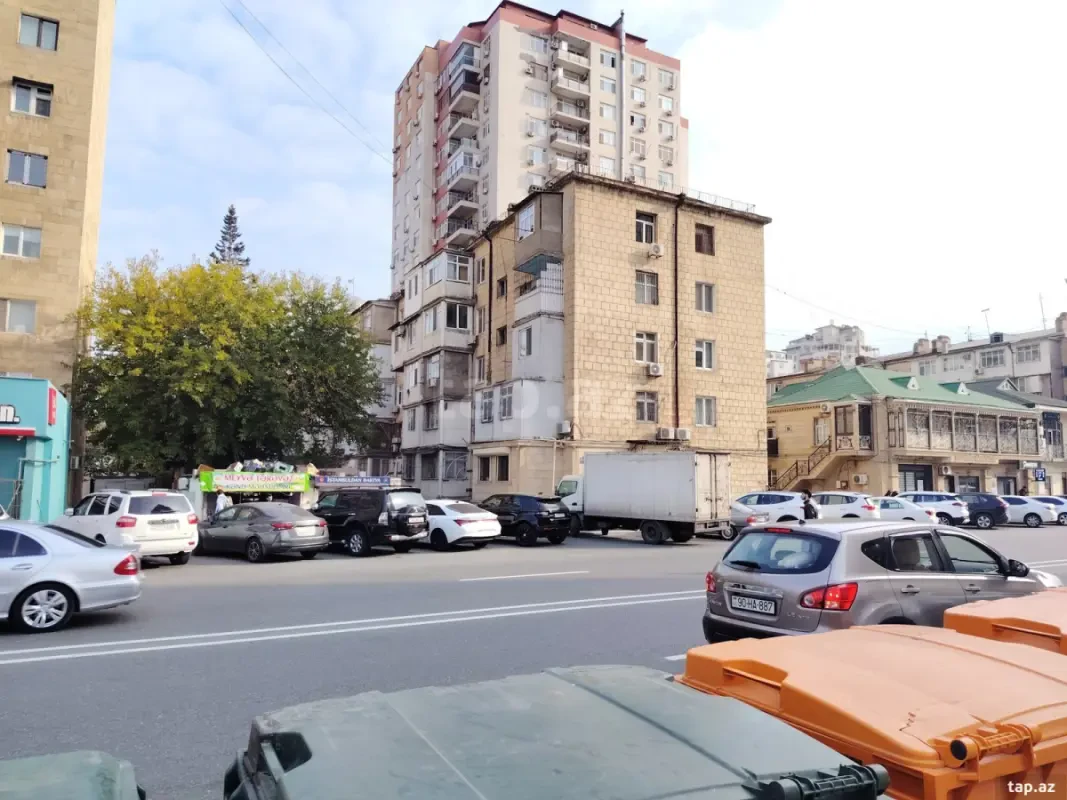 Satılır 1 otaqlı mənzil 40 m²