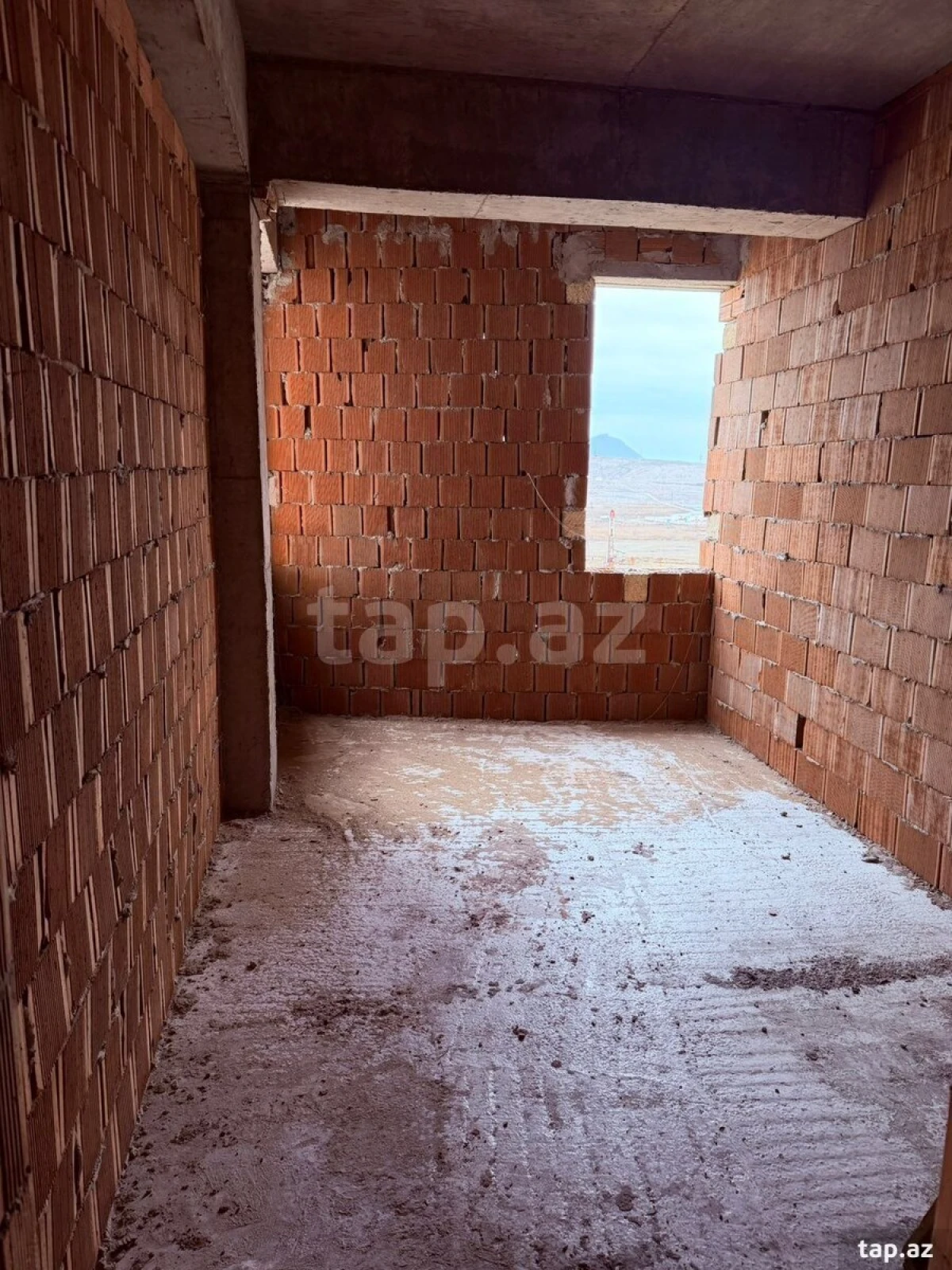 Satılır 2 otaqlı yeni tikili 77.8 m²