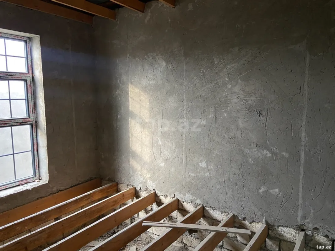 Satılır 3 otaqlı həyət evi