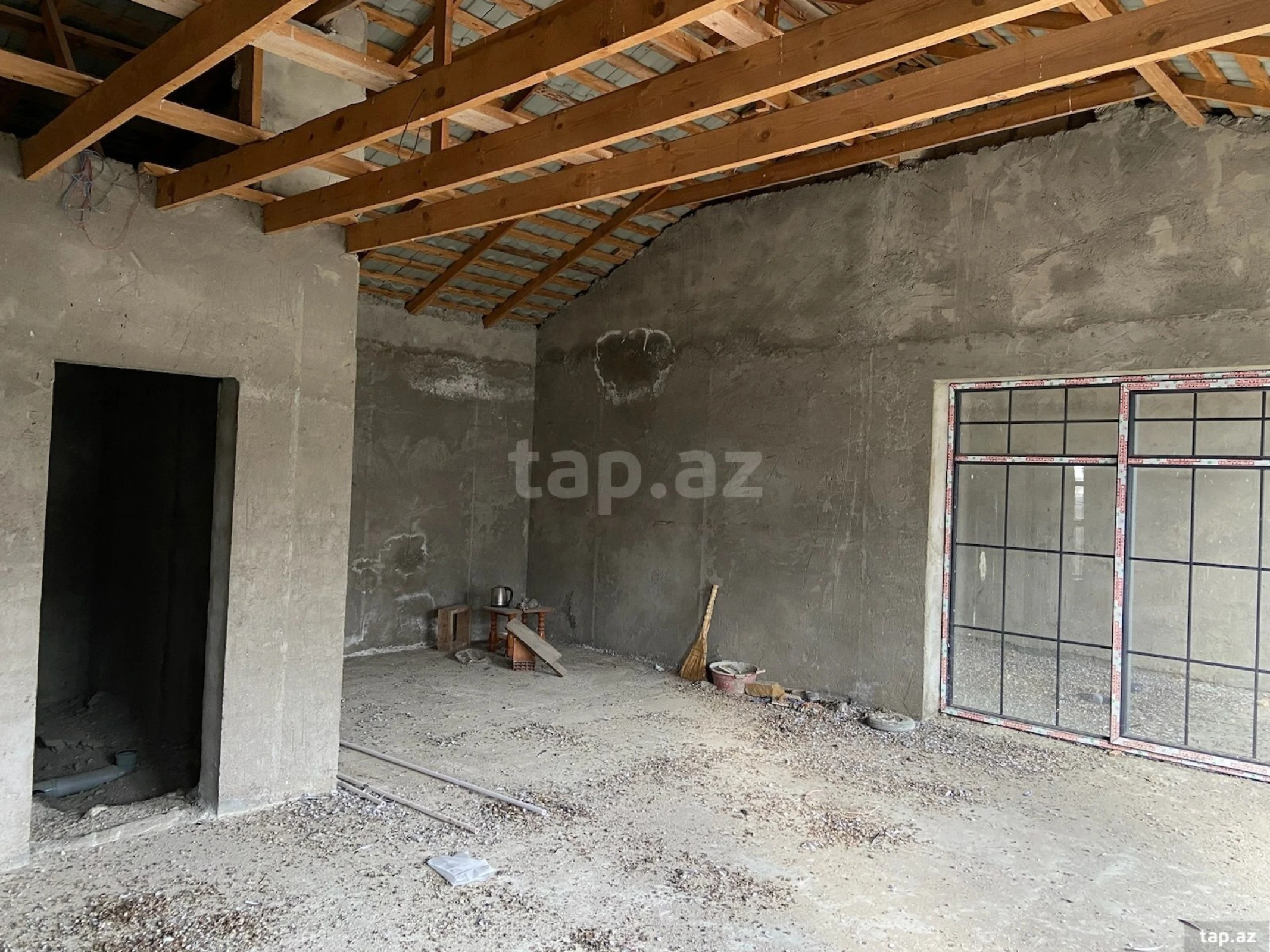 Satılır 3 otaqlı həyət evi