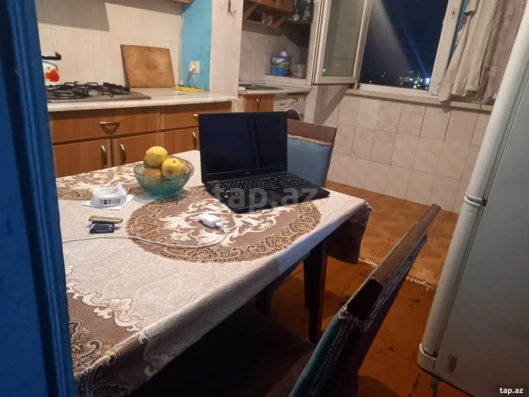 Kirayə verilir 2 otaqlı mənzil 50 m²