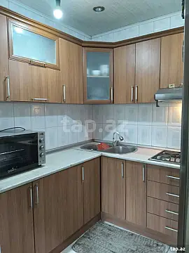 Satılır 4 otaqlı mənzil 85 m²