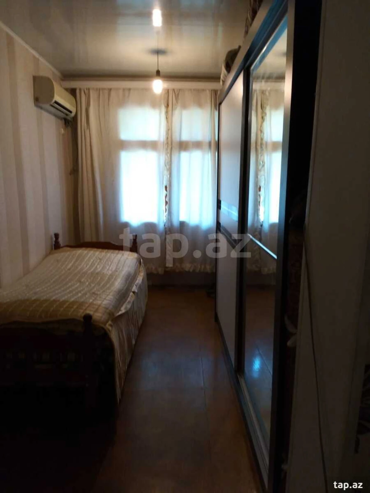Satılır 4 otaqlı mənzil 85 m²