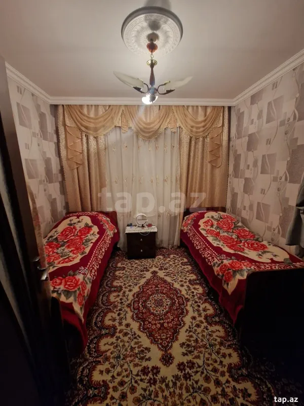 Satılır 3 otaqlı mənzil 70 m²