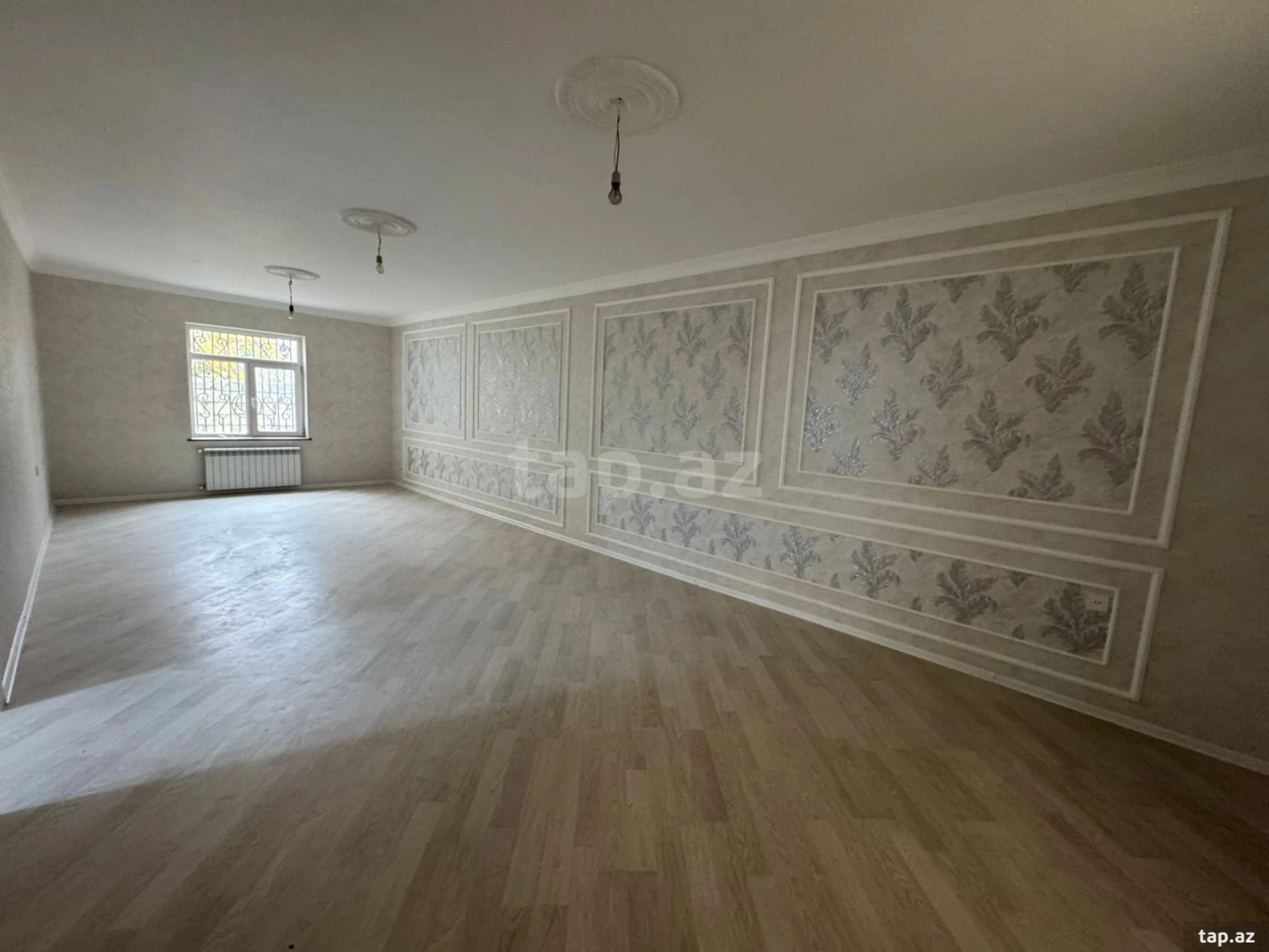 Satılır 6 otaqlı həyət evi