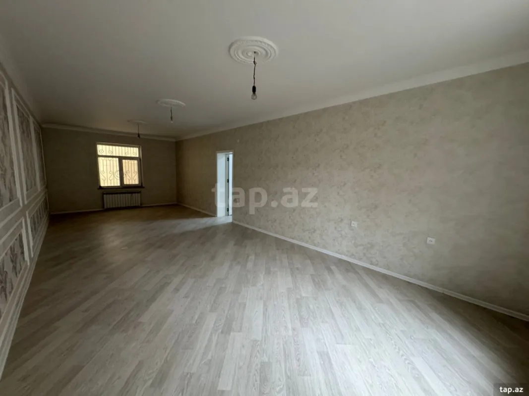 Satılır 6 otaqlı həyət evi