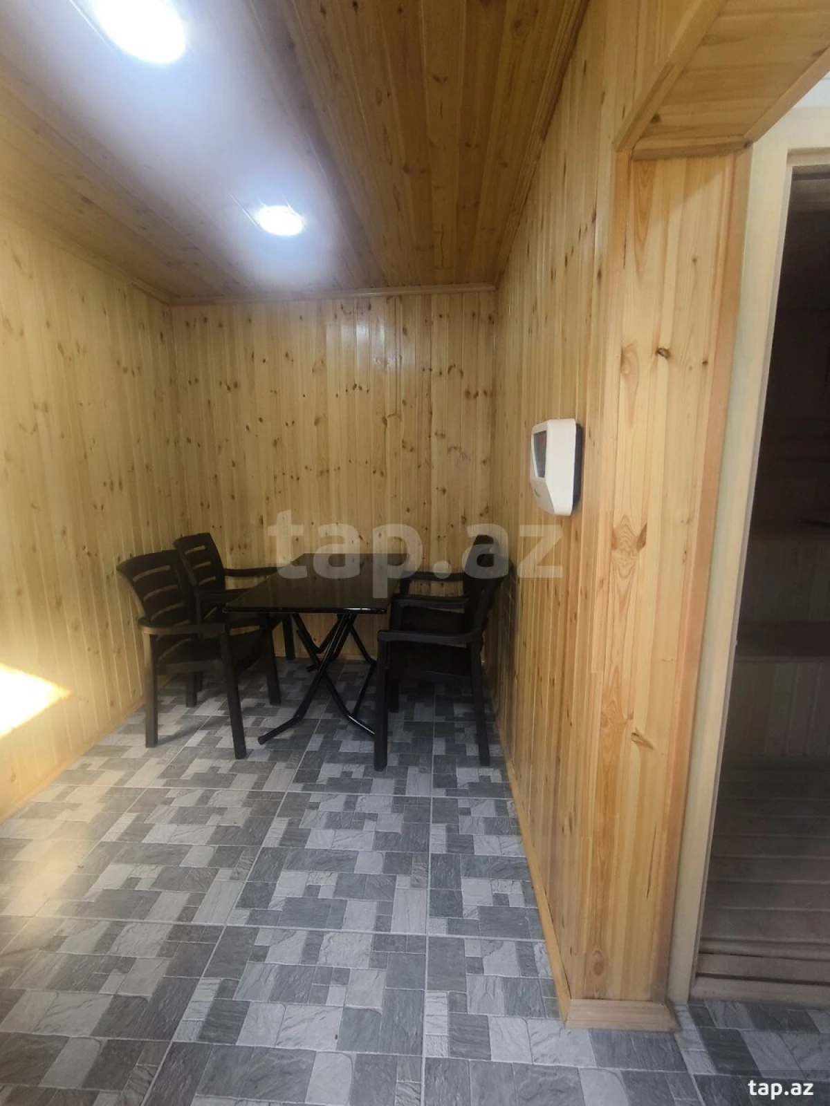 Kirayə verilir 2 otaqlı həyət evi