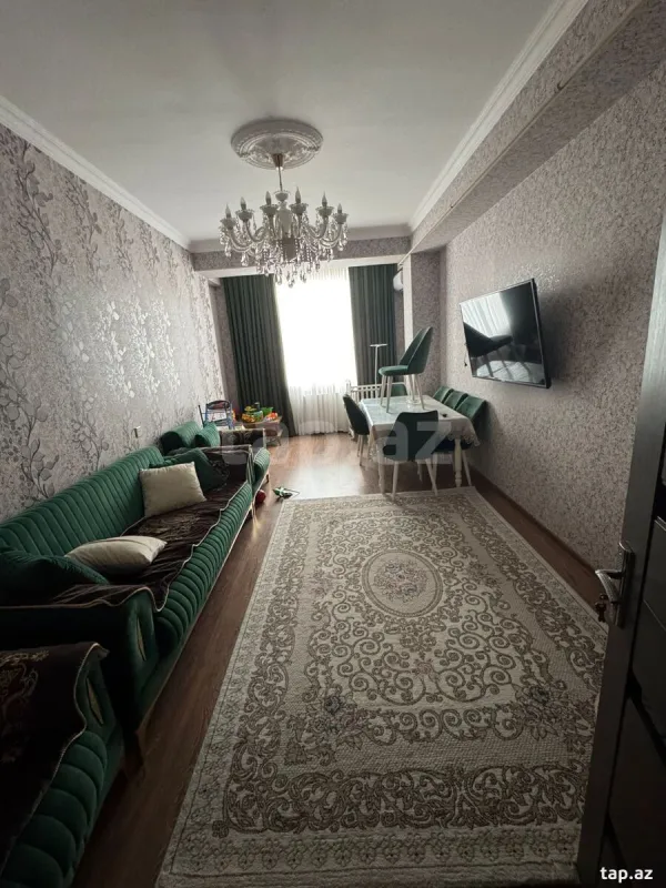 Satılır 2 otaqlı yeni tikili 70 m²