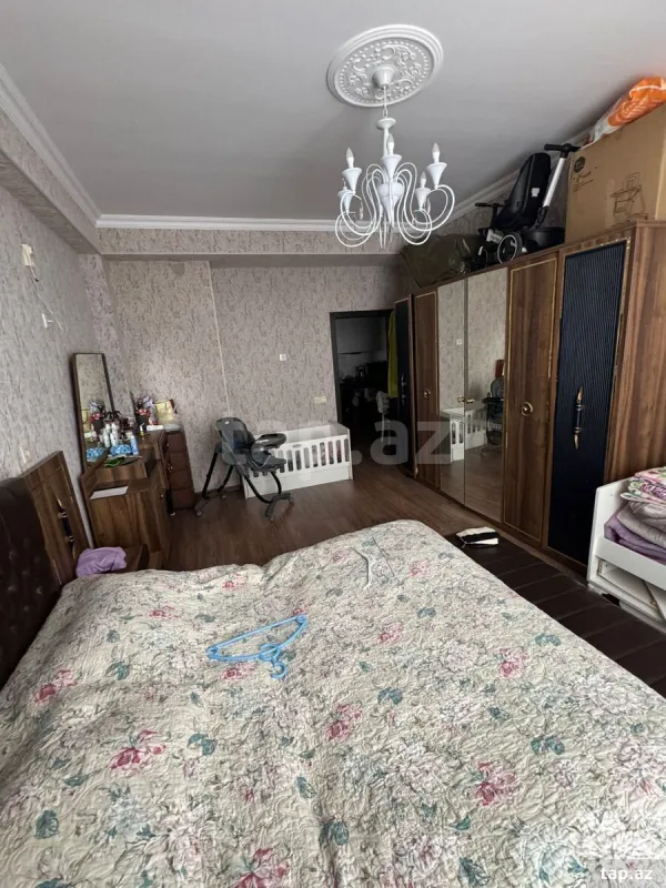 Satılır 2 otaqlı yeni tikili 70 m²
