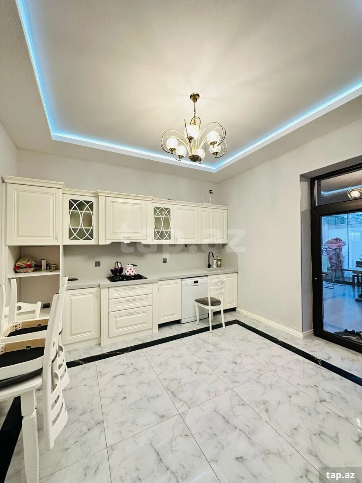 Kirayə verilir 4 otaqlı həyət evi 150 m²