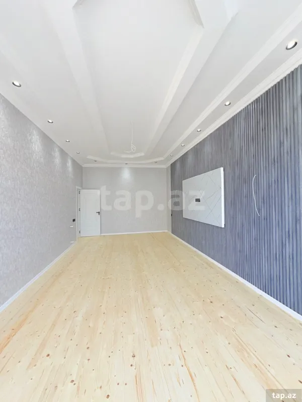 Satılır 4 otaqlı həyət evi 200 m²