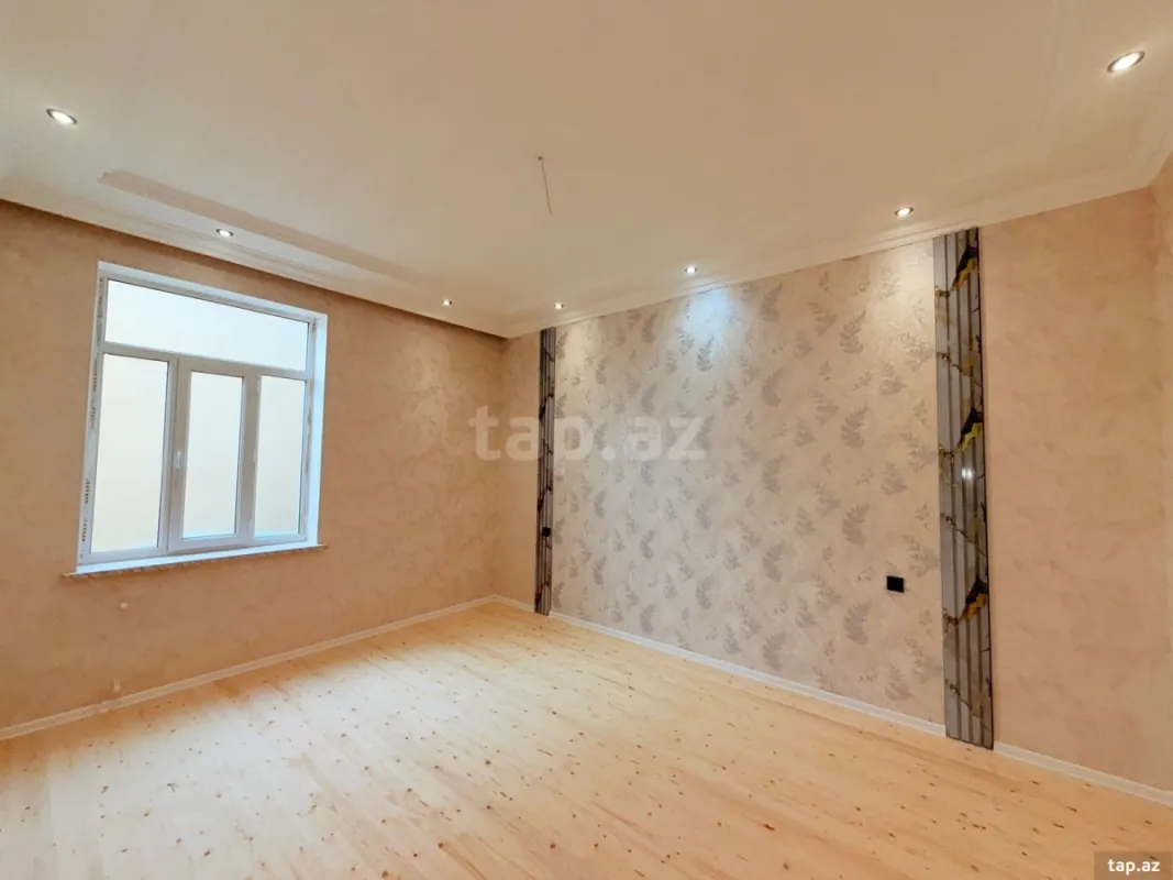 Satılır 4 otaqlı həyət evi 200 m²