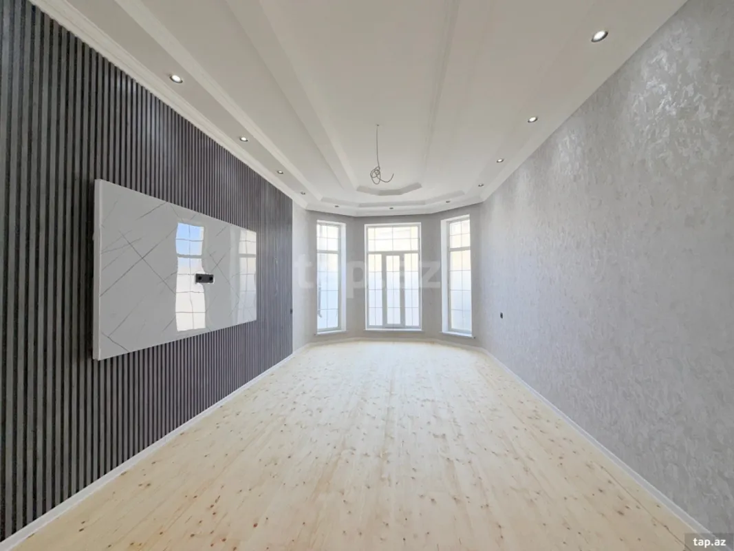 Satılır 4 otaqlı həyət evi 200 m²