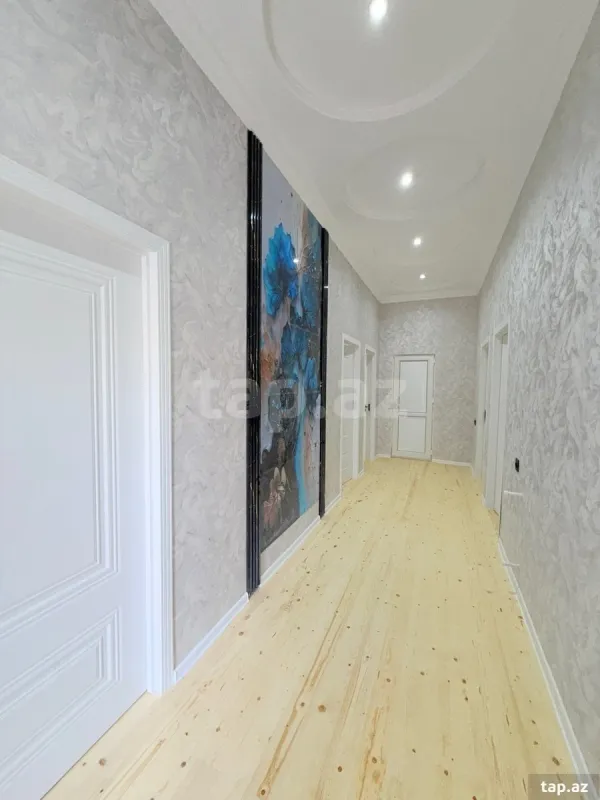 Satılır 4 otaqlı həyət evi 200 m²