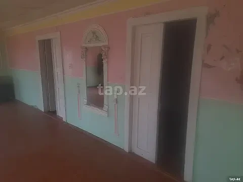 Satılır 5 otaqlı həyət evi 130 m² — Salyan 5 otaq 130.00 m²