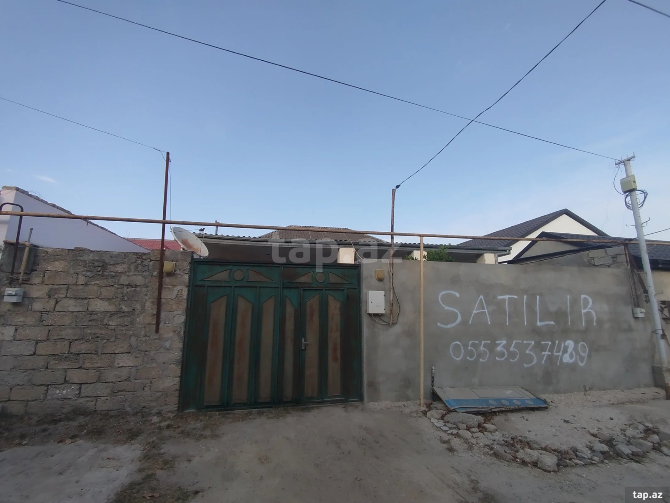 Satılır 3 otaqlı həyət evi