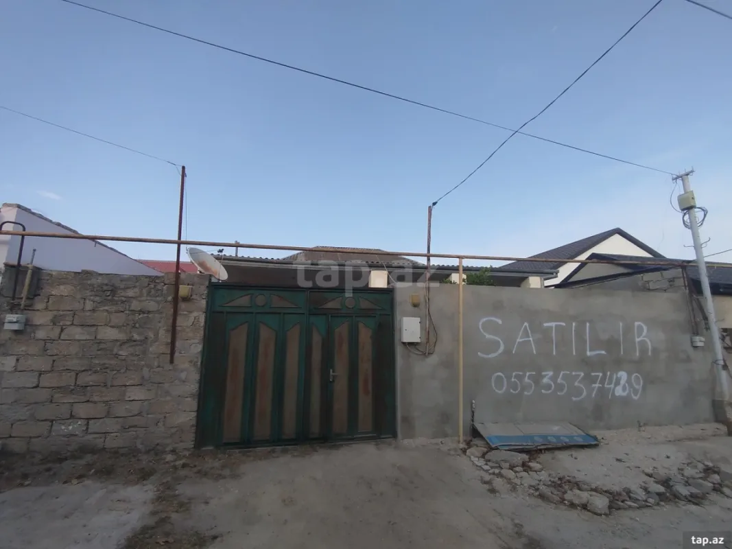 Satılır 3 otaqlı həyət evi