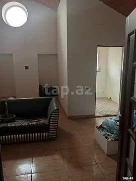 Satılır 6 otaqlı həyət evi