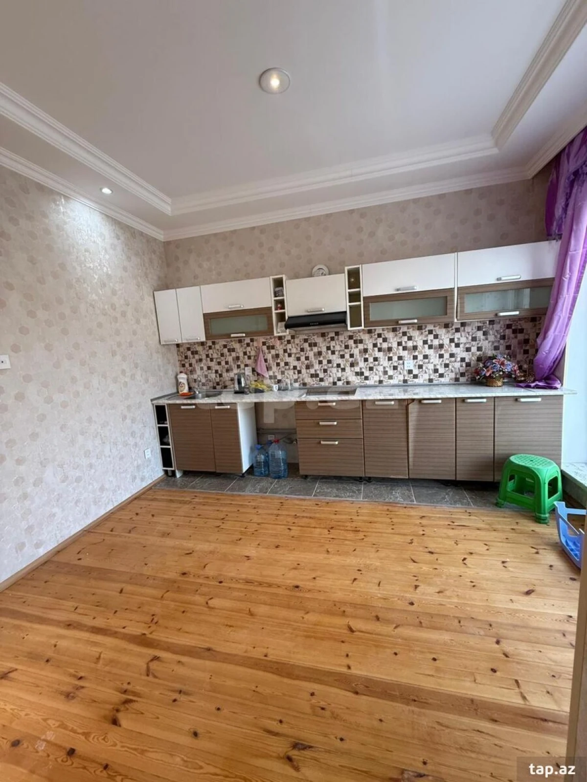 Satılır 4 otaqlı həyət evi