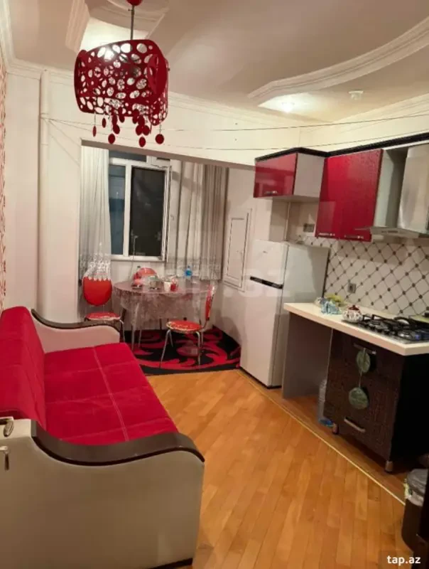 Kirayə verilir 2 otaqlı mənzil 50 m²