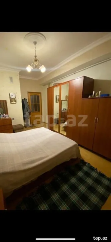 Satılır 3 otaqlı yeni tikili 77 m²