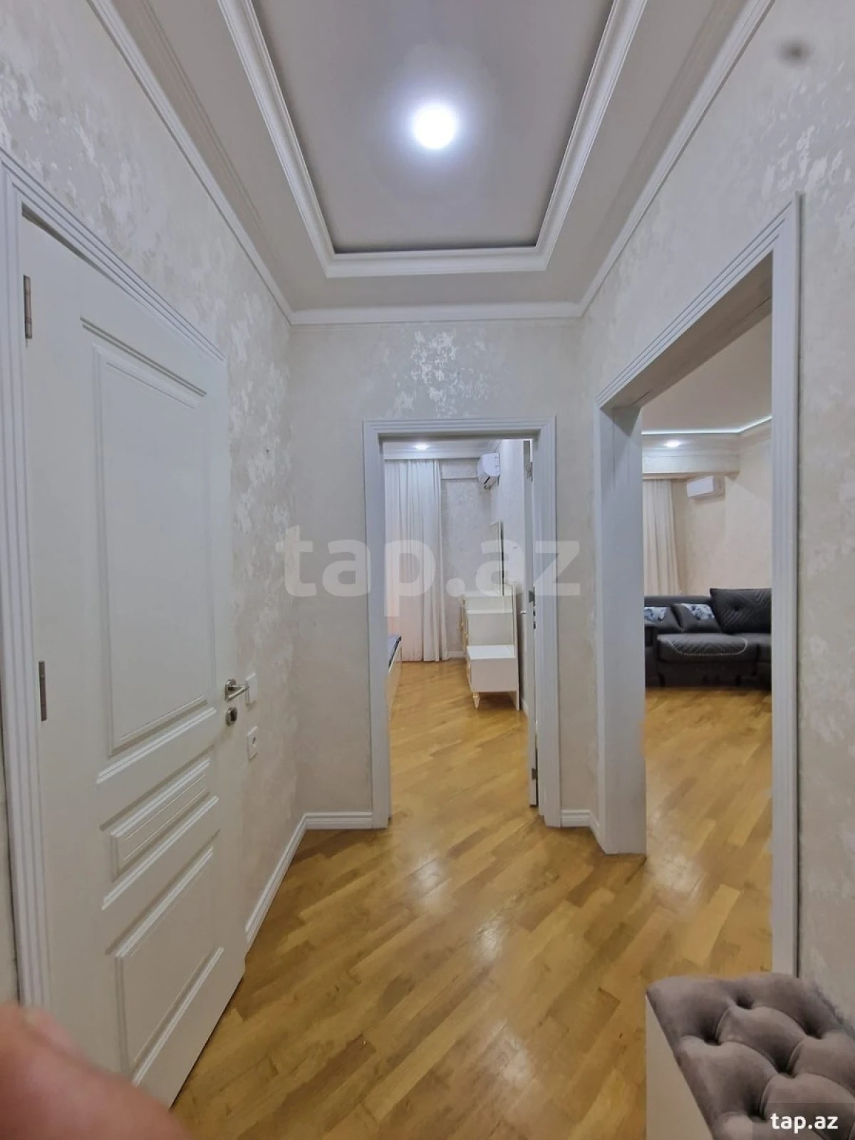 Kirayə verilir 3 otaqlı yeni tikili 110 m²