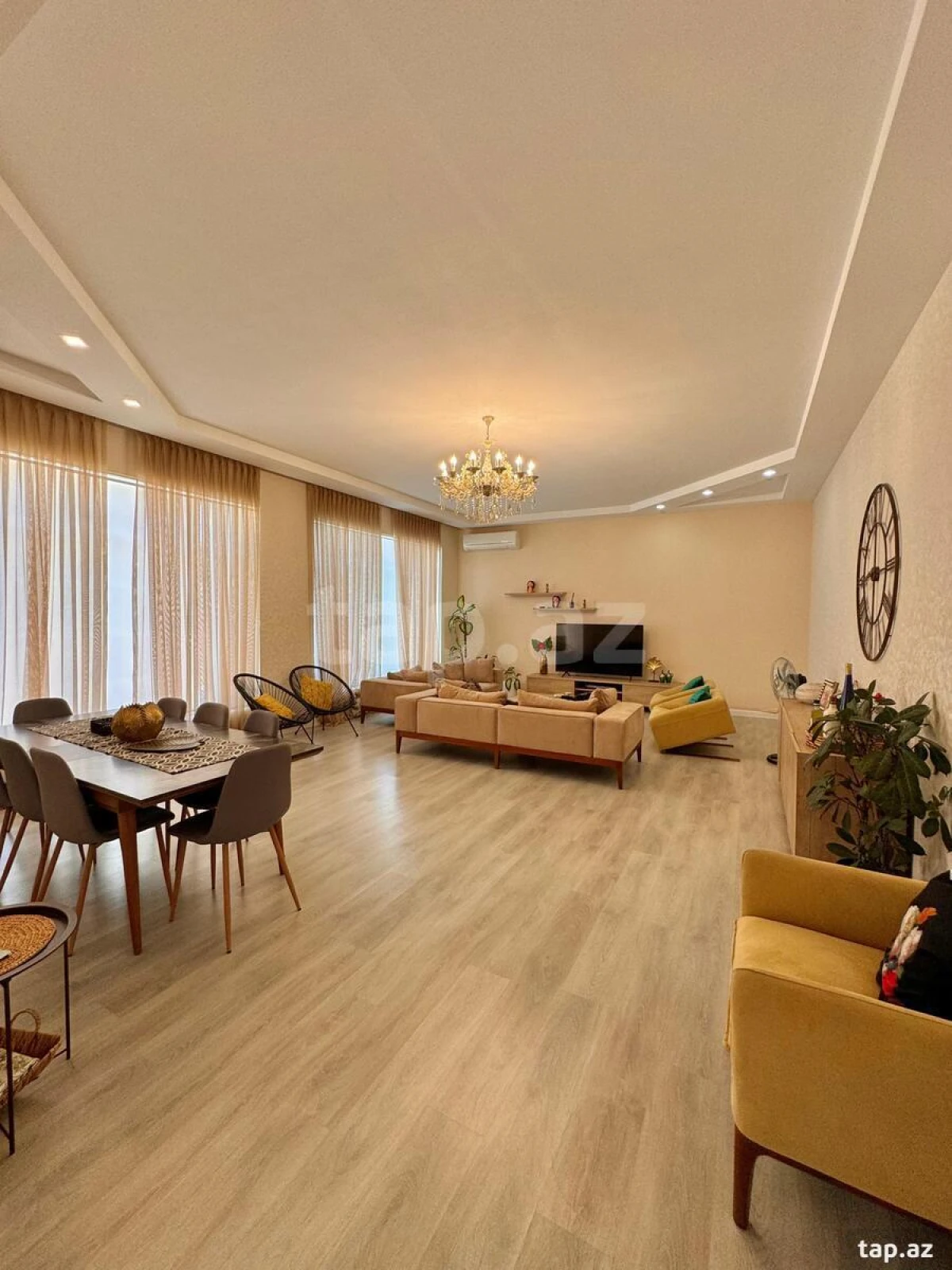 Satılır 4 otaqlı həyət evi