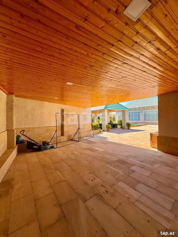 Satılır 4 otaqlı həyət evi